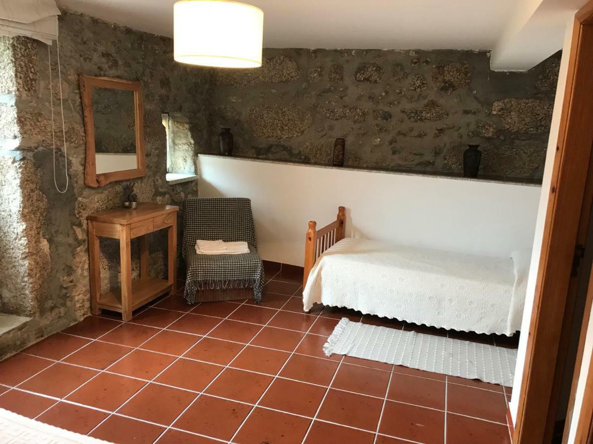 Casa Do Outeirinho Villa Sabugueiro  Luaran gambar