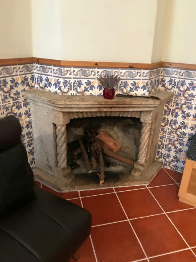 Casa Do Outeirinho Villa Sabugueiro  Luaran gambar